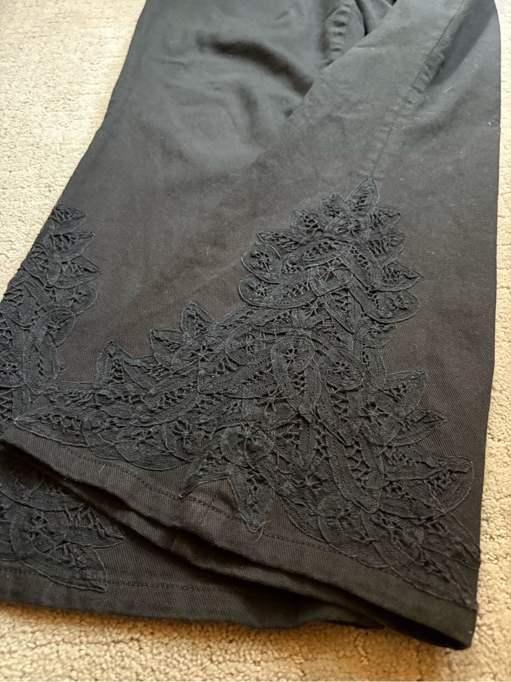Ralph Lauren Black Flare Lace Appliqué Trim Jeans - Picture 5 of 10